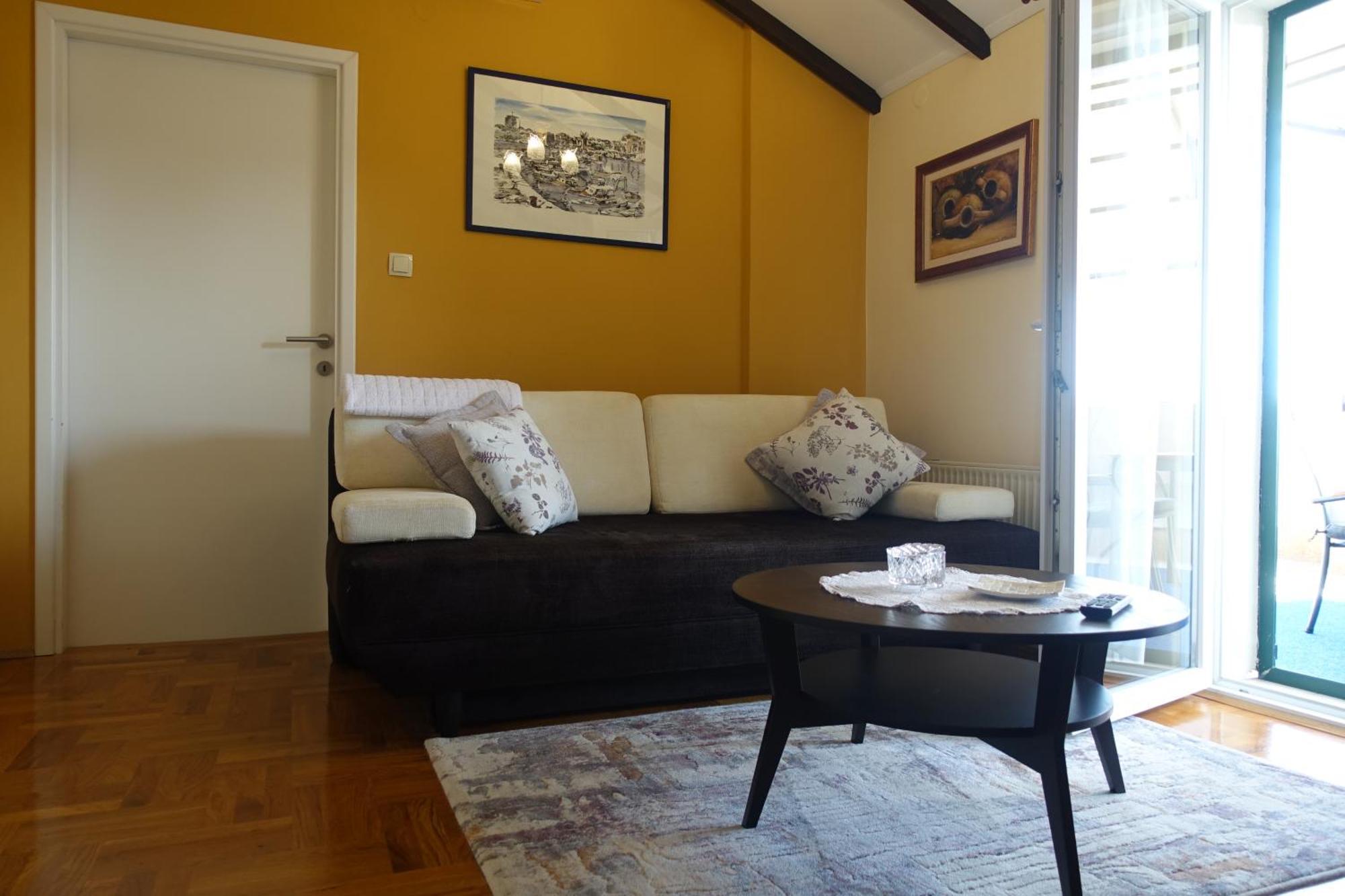 Apartment Tonka Vodice Exterior photo